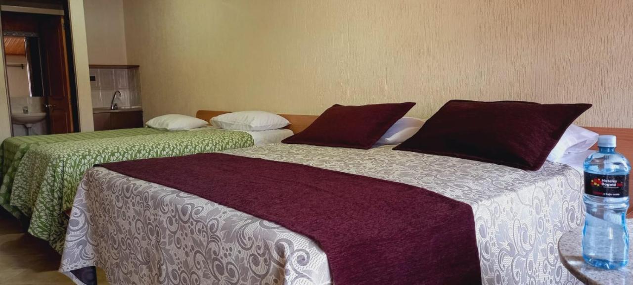 Hoteles Bogota Inn Colonial Bagian luar foto