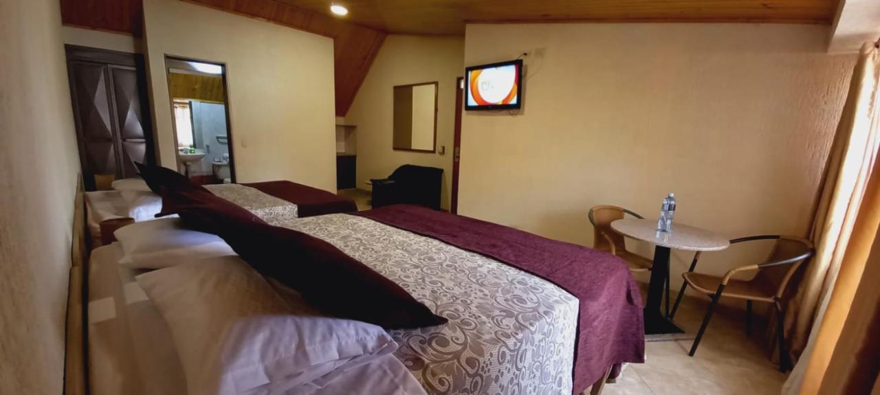 Hoteles Bogota Inn Colonial Bagian luar foto